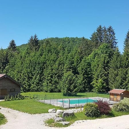 Vila Gite Jura Mina Chalet Au Milieu De La Nature Ney Exteriér fotografie